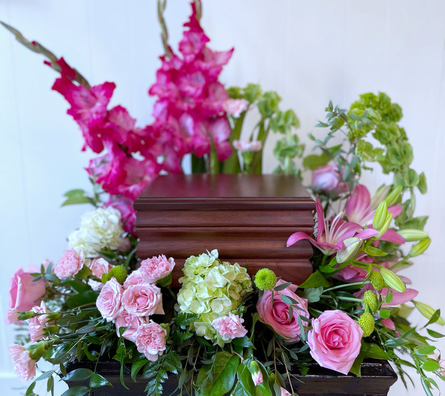 Square Urn Arrangement